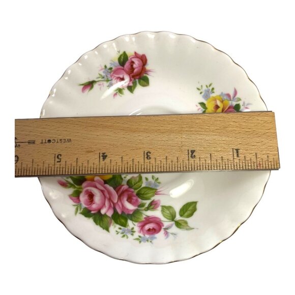 Royal Albert Bone China Teacup & Saucer Westbury Summertime Series England - Picture 9 of 9